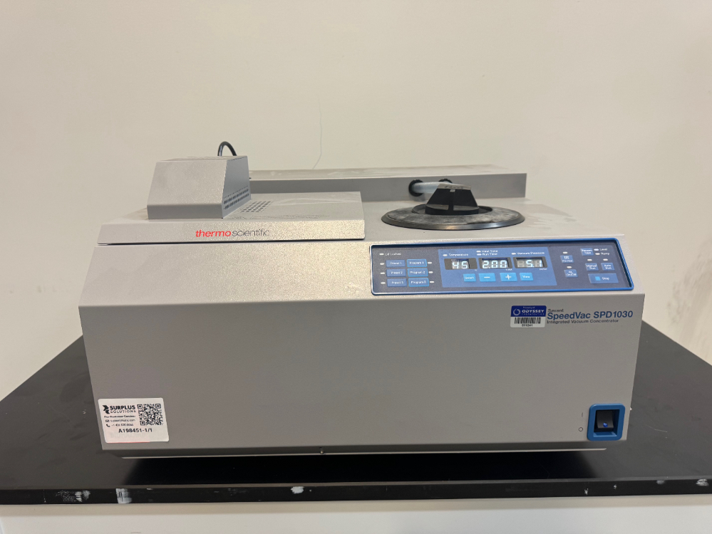 Image of Thermo Savant SpeedVac SPD1030 Integrated Vacuum Concentrator